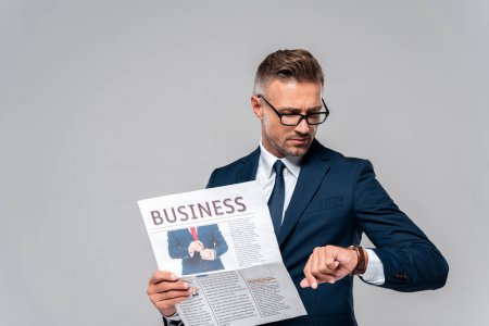 Финуслуги: 52% опрошенных мужчин считают, что платить на свидании должны они